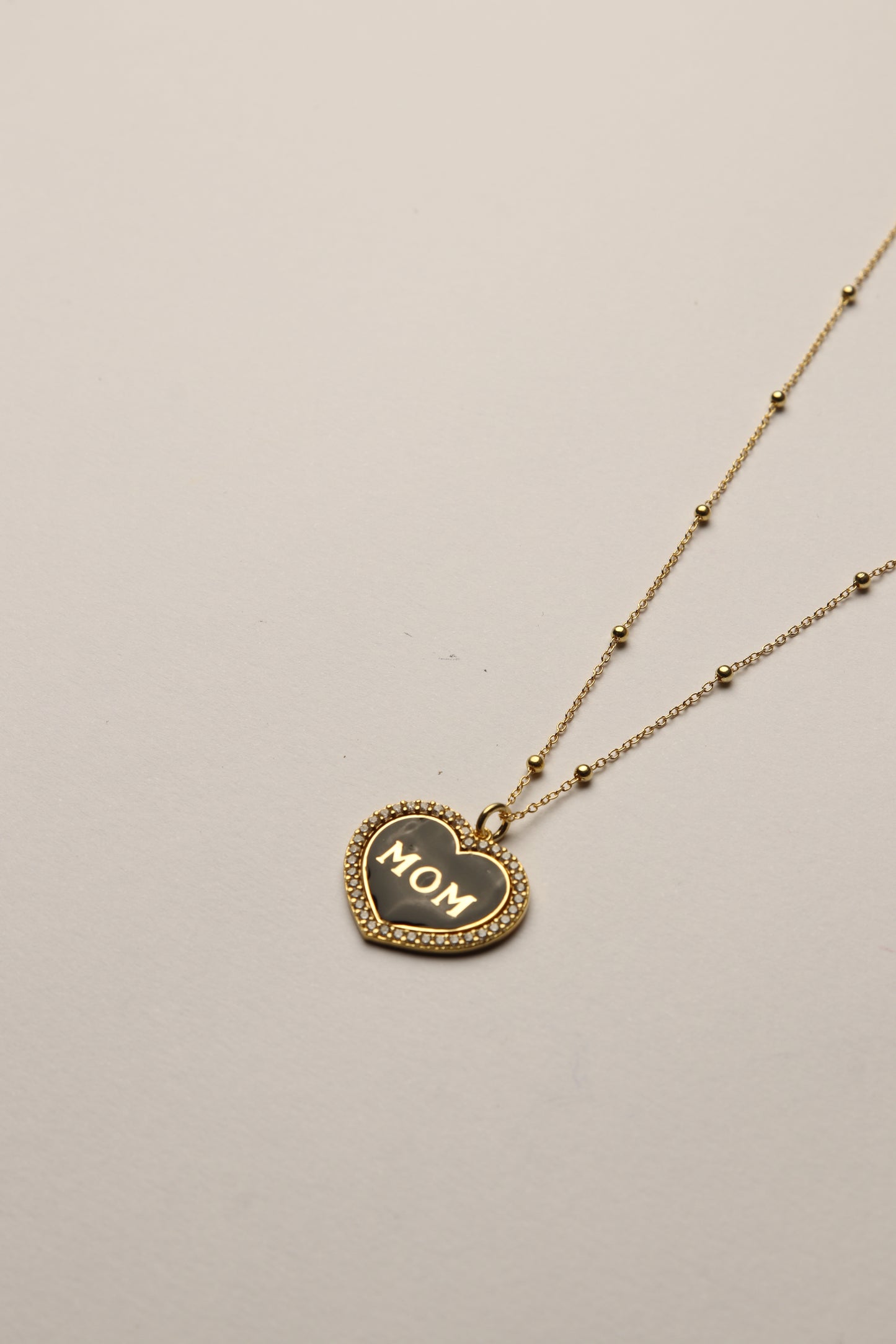 Mom Heart Black