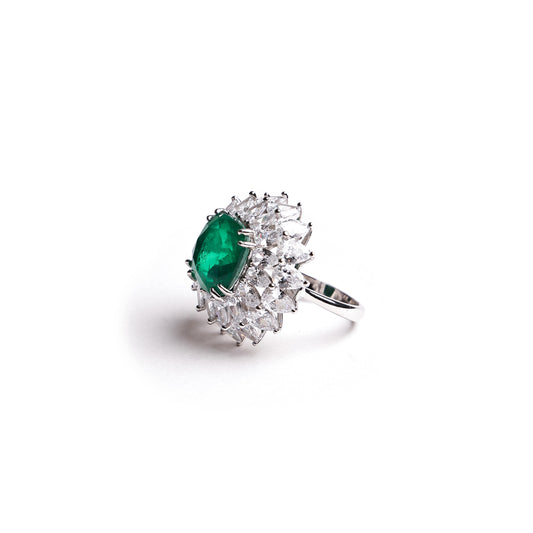 Anello taglio cushion con ghiera marquise riccio