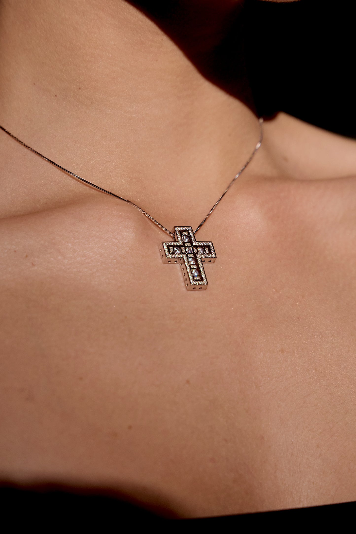 Collana Double Cross