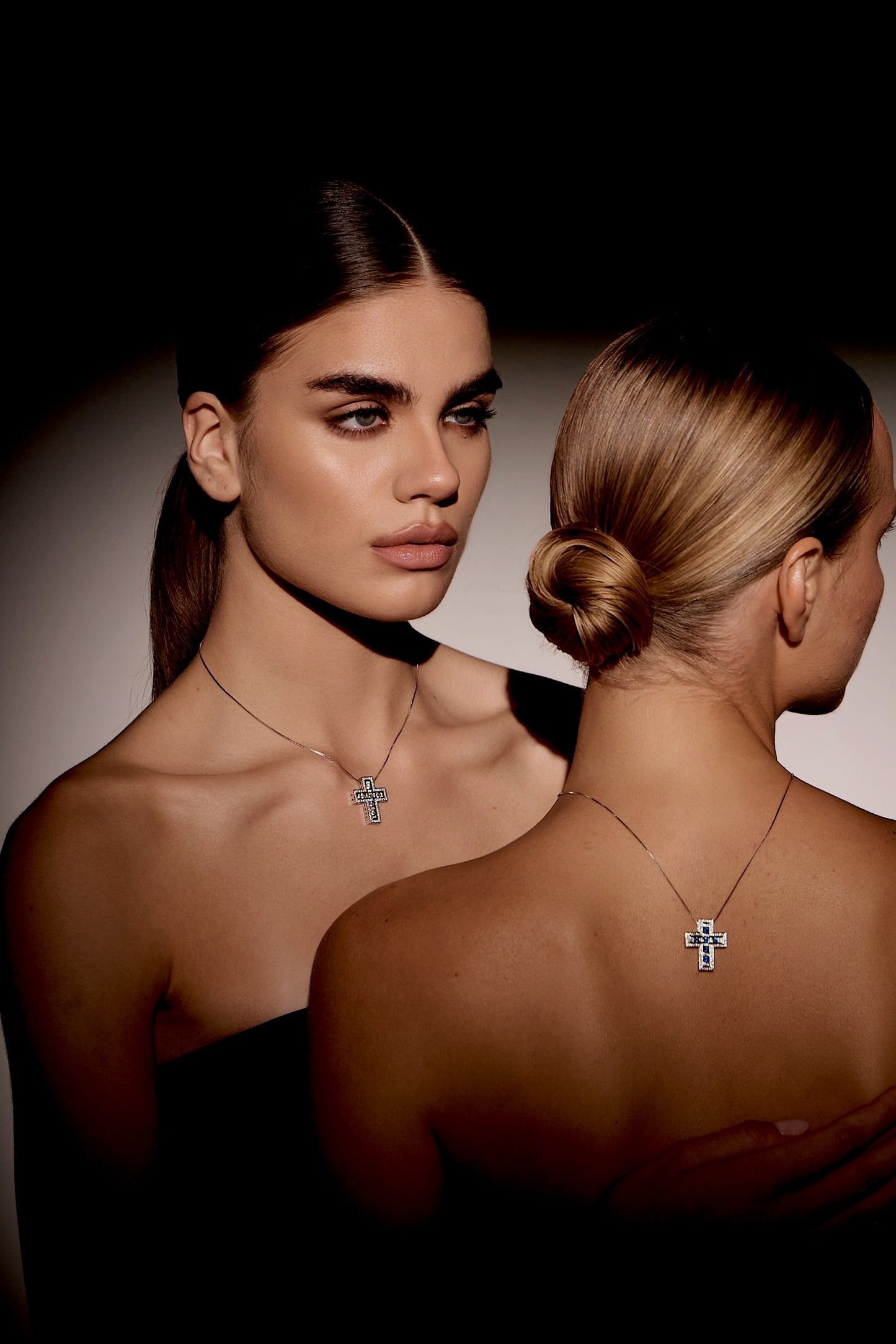 Collana Double Cross