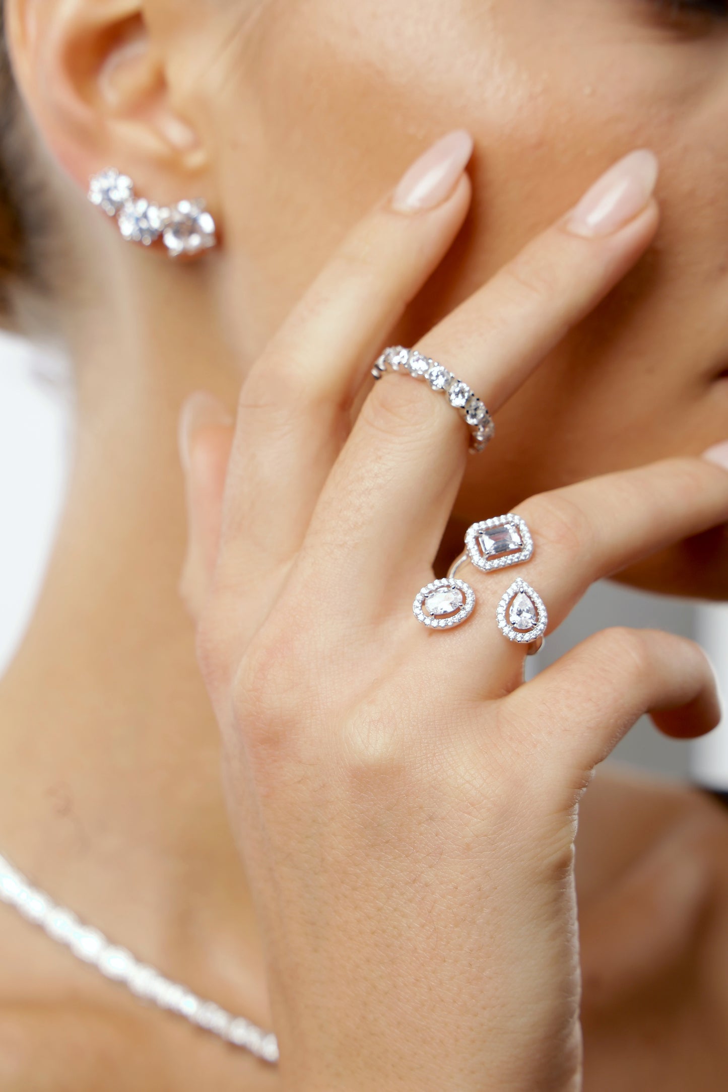 Anello Three